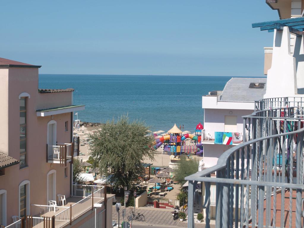 Residence Mediterraneo ริมินี ภายนอก รูปภาพ